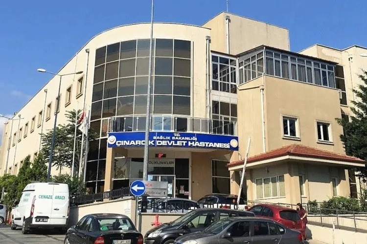 ÇINARCIK'TA 7 ÖĞRENCİ MEYVE SUYUNDAN ZEHİRLENDİ